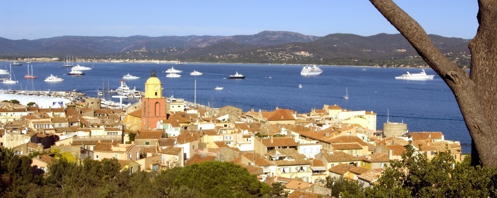 ferie på stranden overfor Saint Tropez